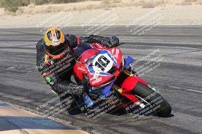 media/Dec-04-2025-Racers Edge (Thu) [[5ebc9f124d]]/2-A Group/1-Session 2 (Turn 7 Inside)/